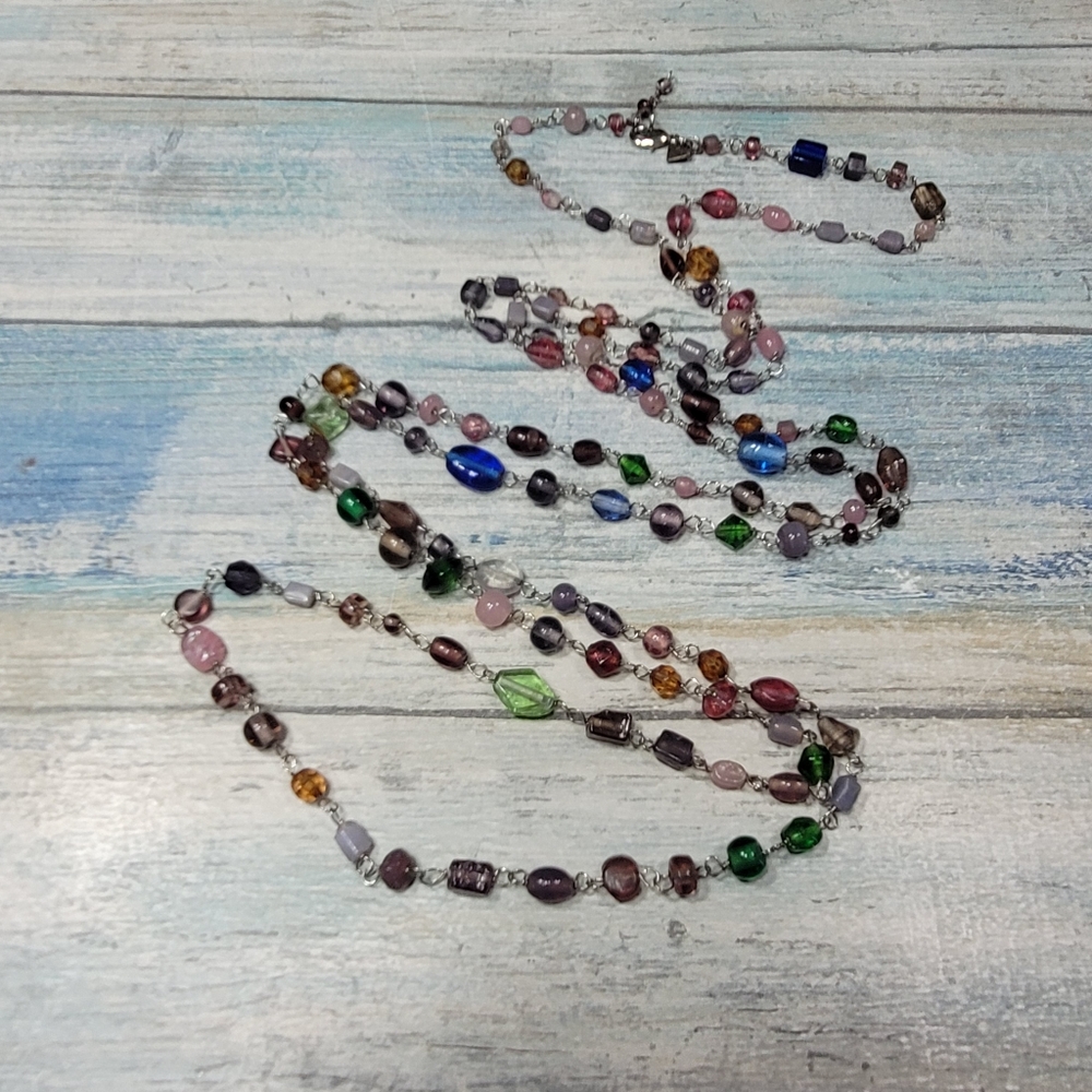 Aero Multicolor Glass Beaded Necklace. - Picture 4 of 8